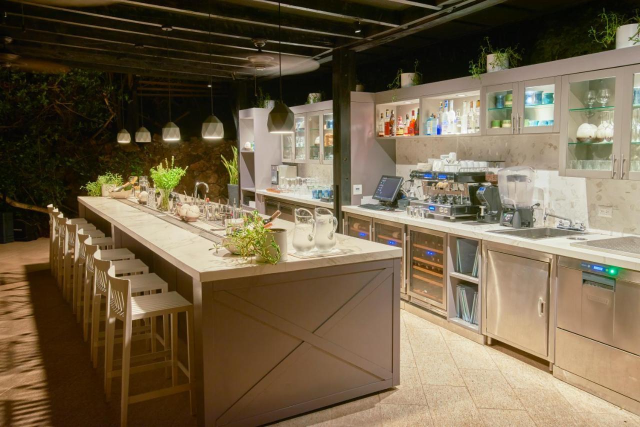 Finch Bay Galapagos Hotel 푸에르토아요라 외부 사진